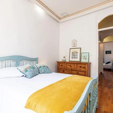 Risso - Comfortable 3 Bedrooms With Balcony Nice Buitenkant foto