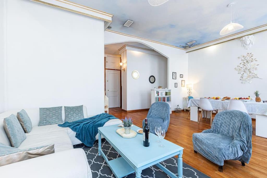 Risso - Comfortable 3 Bedrooms With Balcony Appartement