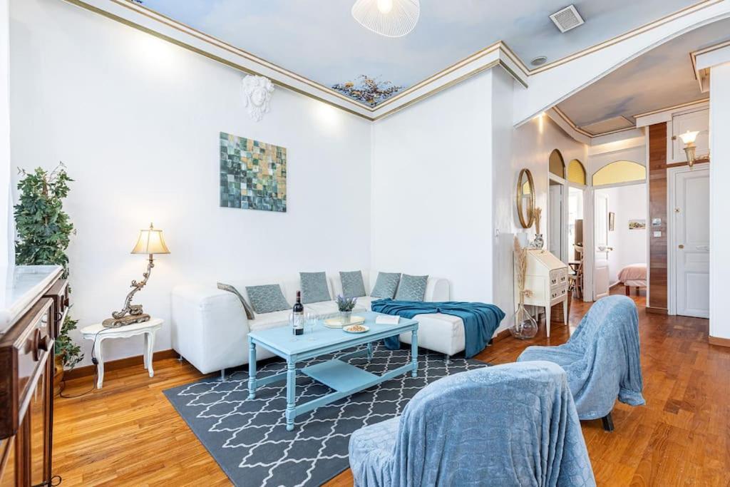 Risso - Comfortable 3 Bedrooms With Balcony Appartement *