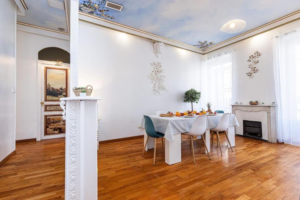 Risso - Comfortable 3 Bedrooms With Balcony Nice